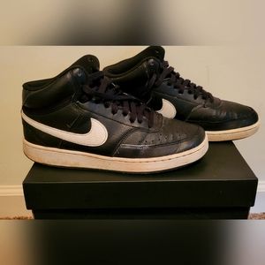 Nike Sneakers size 8.5